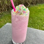 Jordbær milkshake