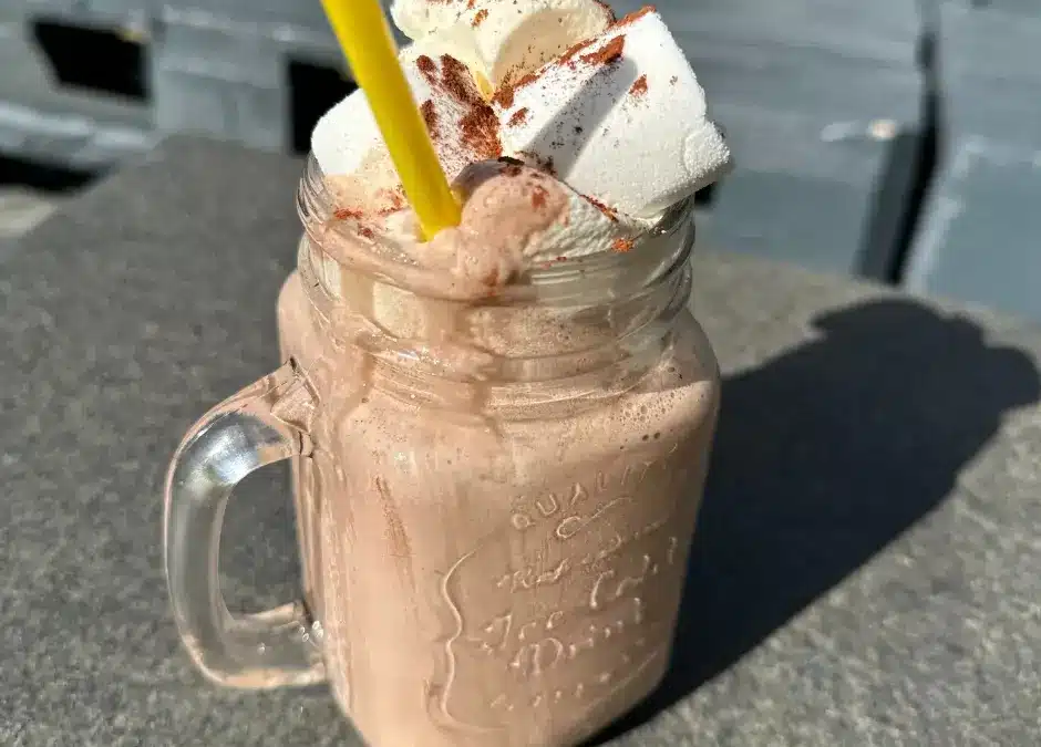 Hjemmelavet chokolade milkshake